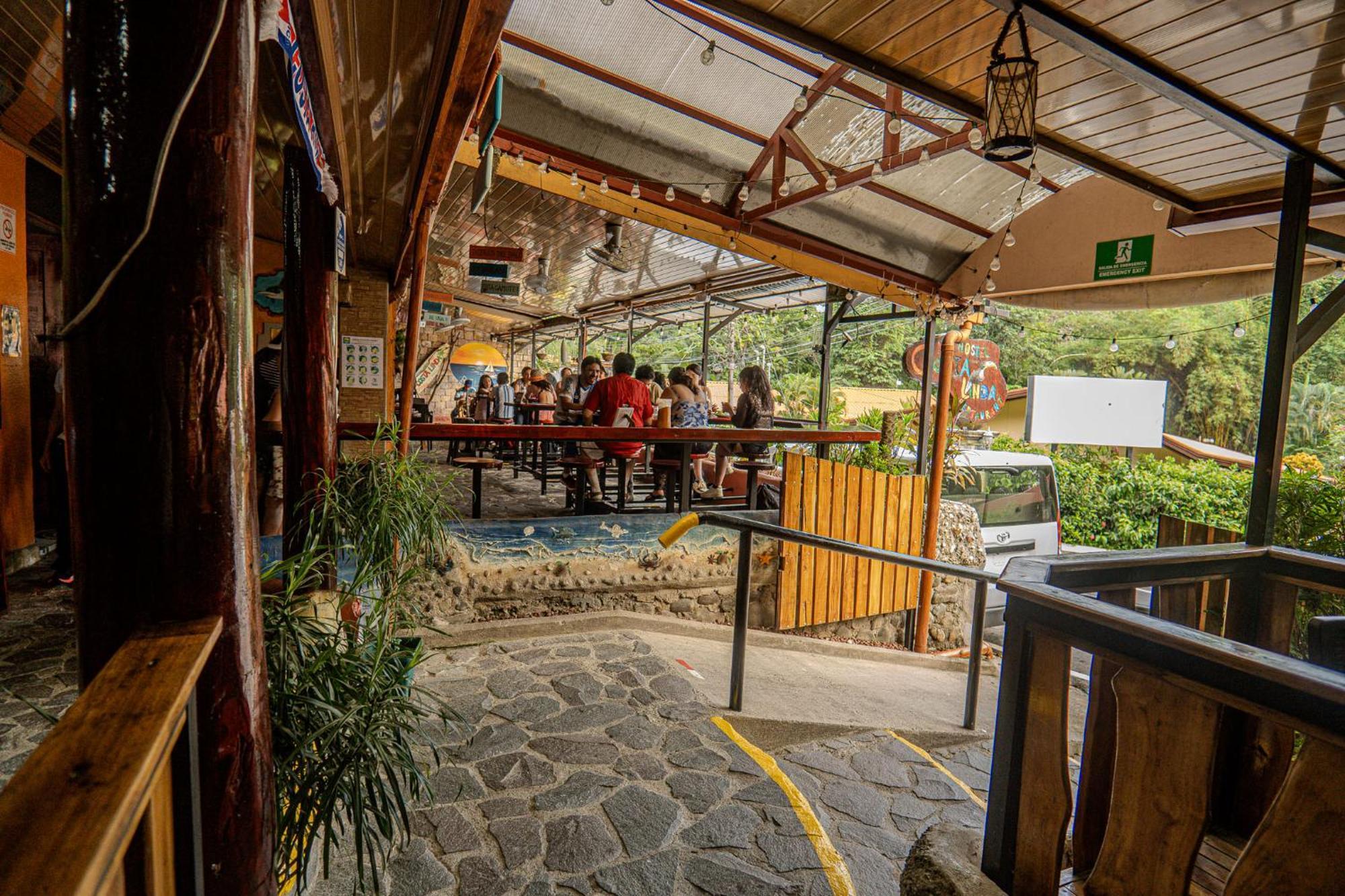 Costa Linda Art Hostel Manuel Antonio Exteriér fotografie