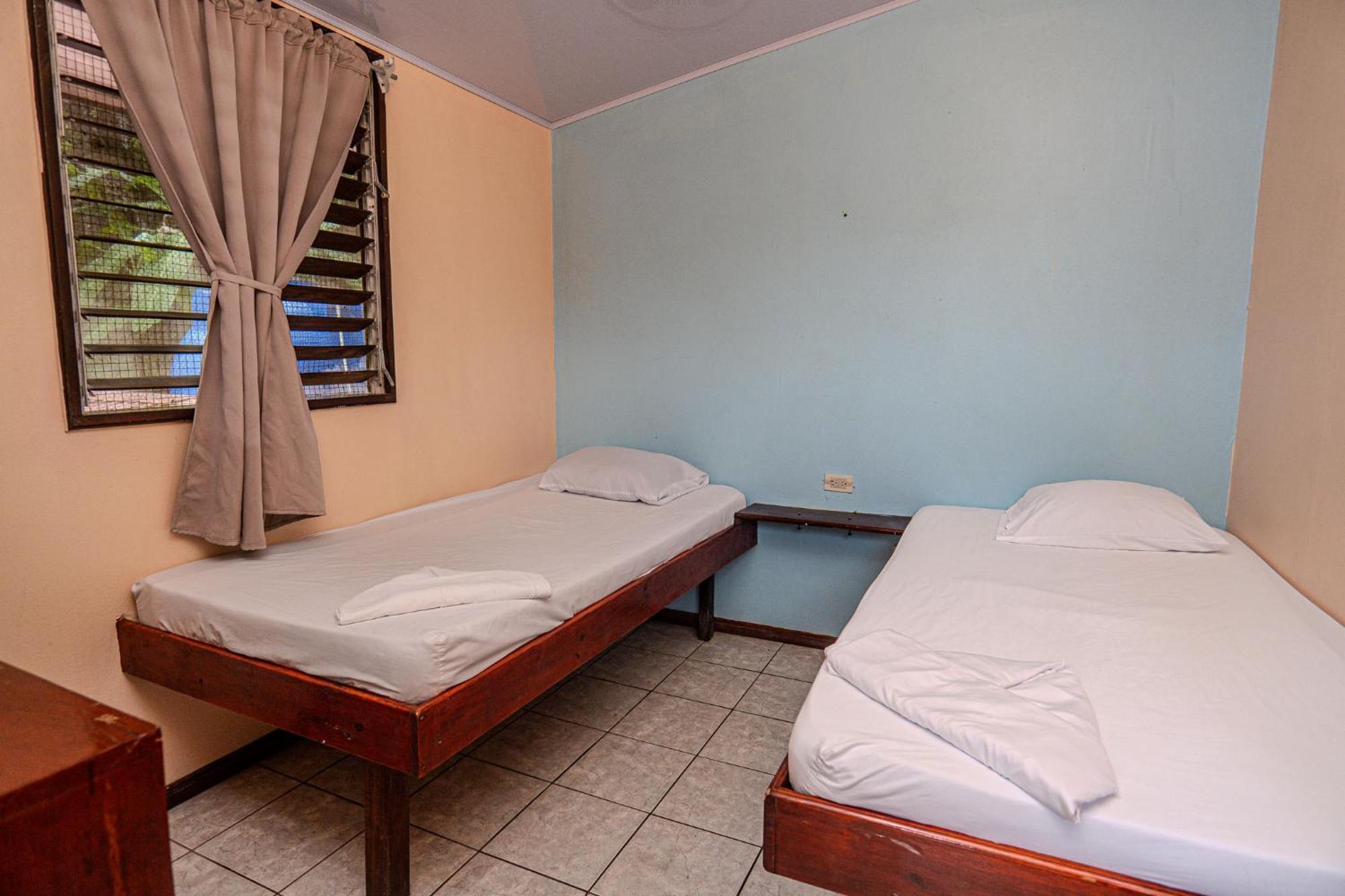 Costa Linda Art Hostel Manuel Antonio Exteriér fotografie